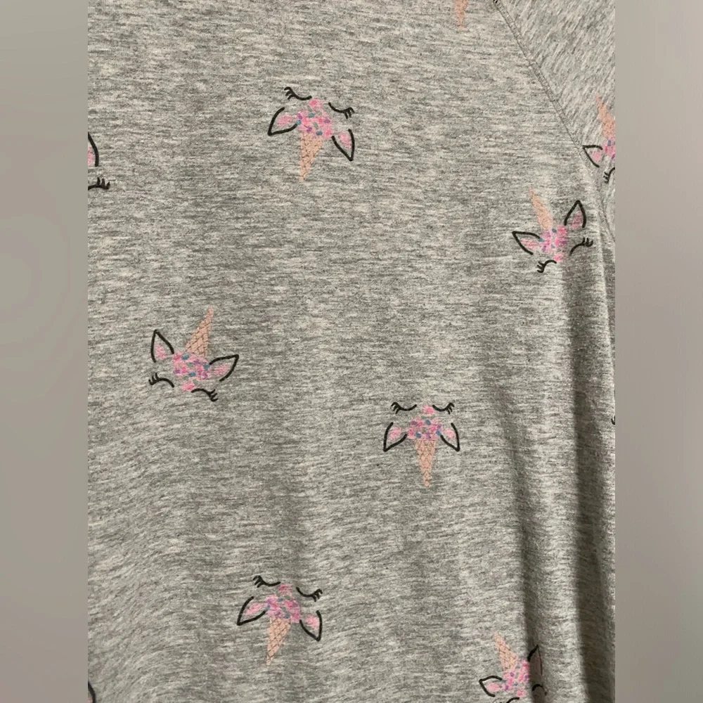JUSTICE GIRLS UNICORN T SHIRT SIZE 18/20 Long Sleeve